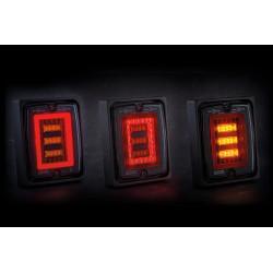 Koncové světlo Fristom FT-323 LED 12/24V dynamické s neonovým efektem + rámeček